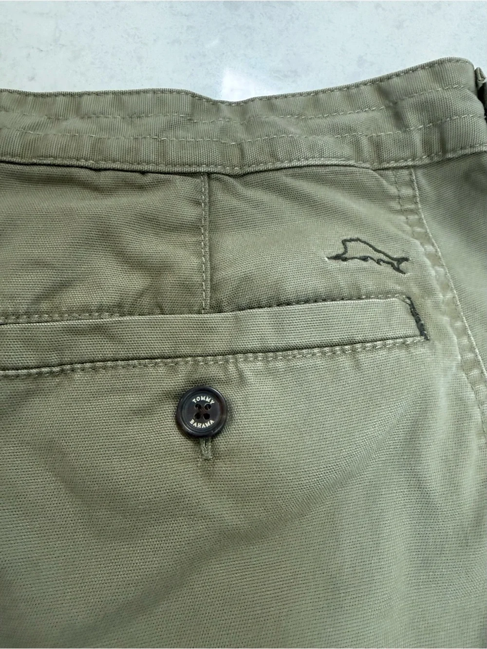 Tommy Bahama 35 - 10” Olive/Dark Khaki Men’s Cargo Shorts